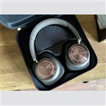 DALI IO-12 Premium Wireless Hi-Fi Headphones